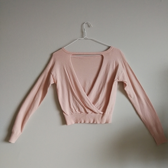 ❤️[3/$35] GARAGE Open Back Pink Sweater - Picture 1 of 5